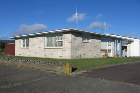 Photo of property in 3/28 Wood Street, Takaro, Palmerston North, 4410