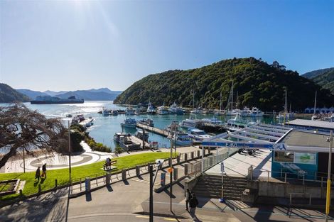 Photo of property in Oxleys Rock Apartments, 304/6 London Quay, Picton, 7220