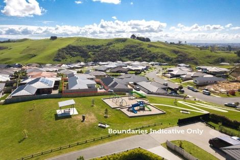 Photo of property in 27 Ballintoy Park Drive, Welcome Bay, Tauranga, 3175