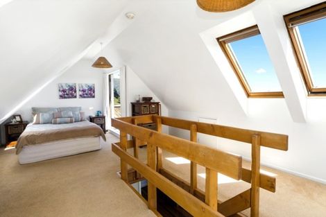 Photo of property in 32 Cluny Road, Plimmerton, Porirua, 5026