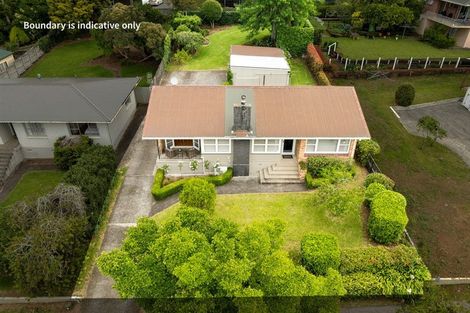Photo of property in 4 Laurelwood Avenue, Pukekohe, 2120