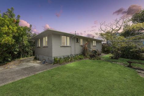 Photo of property in 40 Wellesley Road, Mangere Bridge, Auckland, 2022