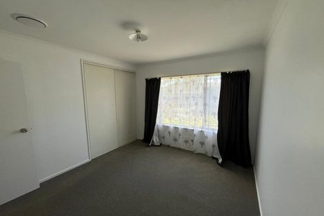 Photo of property in 13 Sandwick Drive, Weymouth, Auckland, 2103