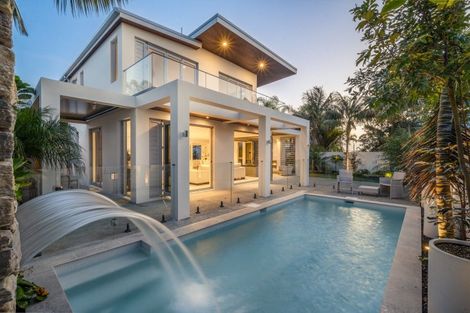 Photo of property in 25 Compass Way, Half Moon Bay, Auckland, 2012