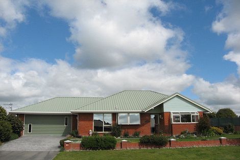 Photo of property in 207 White Street, Rangiora, 7400
