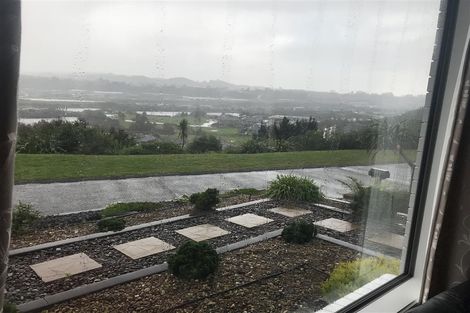 Photo of property in 34 Broadwater Close, Pyes Pa, Tauranga, 3112