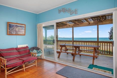 Photo of property in 10740b State Highway 35, Waihau Bay, Te Kaha, 3199
