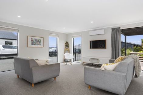 Photo of property in 3 Traverse Lane, Omokoroa, 3114