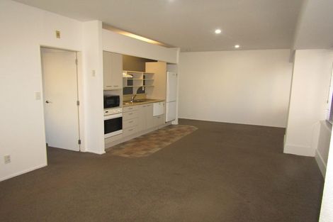Photo of property in St Peters Apartments, 3b/192 Willis Street, Te Aro, Wellington, 6011