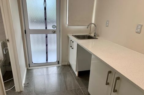 Photo of property in 42a Titirangi Road, New Lynn, Auckland, 0600