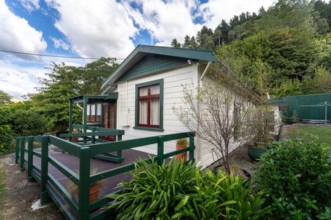 Photo of property in 87 Main Rd Havelock, Havelock, 7100