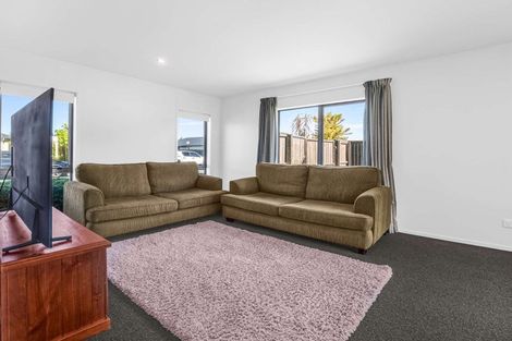 Photo of property in 49 Bradbury Avenue, Rolleston, 7614