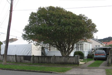 Photo of property in 1 Pringle Street, Taita, Lower Hutt, 5011