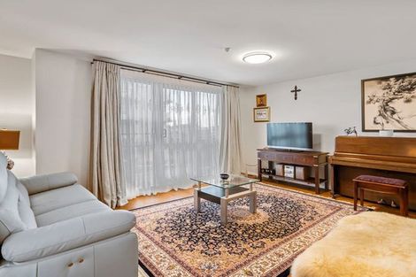 Photo of property in 57/68 Mountain Road, Mount Wellington, Auckland, 1072