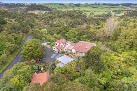 Photo of property in 295 Kanohi Road, Kaukapakapa, 0873