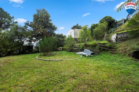 Photo of property in 35 August Street, Stokes Valley, Lower Hutt, 5019