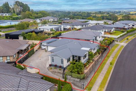Photo of property in 5 Damien Place, Ohauiti, Tauranga, 3112