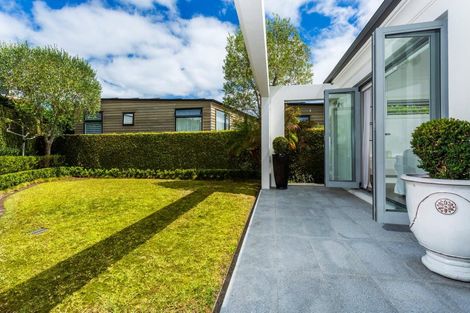 Photo of property in 1 Arthur Crescent, Hauraki, Auckland, 0622