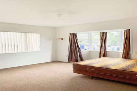 Photo of property in 104 Lynwood Road, New Lynn, Auckland, 0600