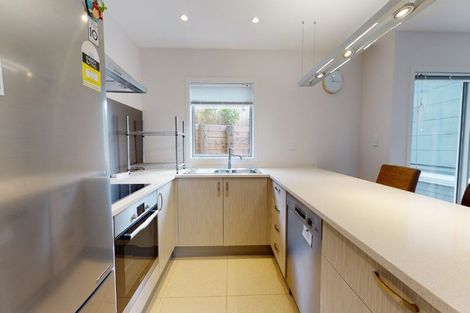 Photo of property in 8/61 Black Rock Road, Newlands, Wellington, 6037