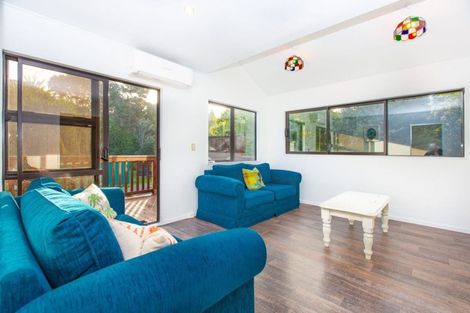 Photo of property in 8a Kaitoke Street, Raglan, 3225