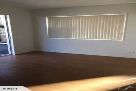 Photo of property in 24 Para Close, Fairview Heights, Auckland, 0632