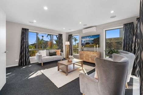 Photo of property in 6 Milano Boulevard, Karaka, Papakura, 2113