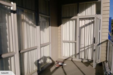 Photo of property in 3/20 Main Road, Tawa, Wellington, 5028