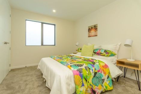 Photo of property in 32 Caldera Drive, Long Bay, Auckland, 0630