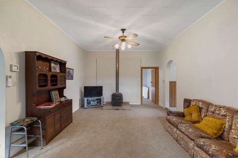 Photo of property in 30 Gloag Street, Waverley, 4510