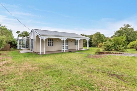 Photo of property in 77 Pataua Road North, Whareora, Whangarei, 0175