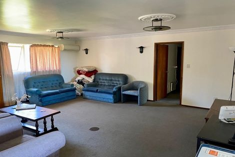 Photo of property in 150 Everglade Drive, Totara Heights, Auckland, 2105