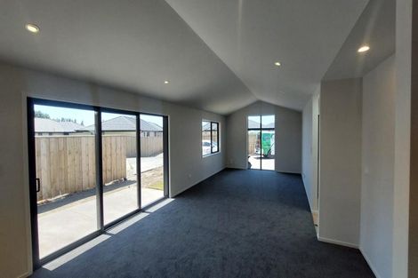 Photo of property in 27 Meadow View Drive, Belfast, Christchurch, 8051
