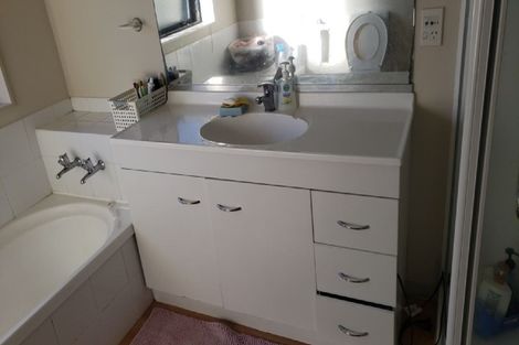 Photo of property in 9 Farnham Close, Rototuna North, Hamilton, 3210