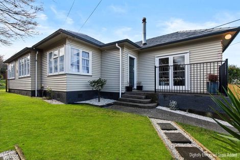 Photo of property in 110 Gonville Avenue, Gonville, Whanganui, 4501