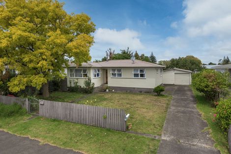 Photo of property in 17 Addington Avenue, Manurewa, Auckland, 2102