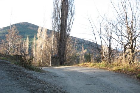 Photo of property in 80 Moonlight Track, Arthurs Point, Queenstown, 9371