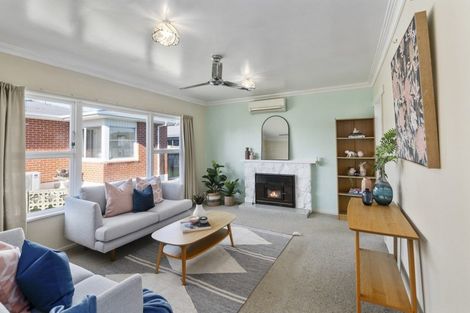 Photo of property in 5 Eton Place, Levin, 5510