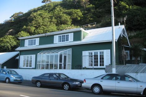 Photo of property in 159 Marine Parade, Seatoun, Wellington, 6022