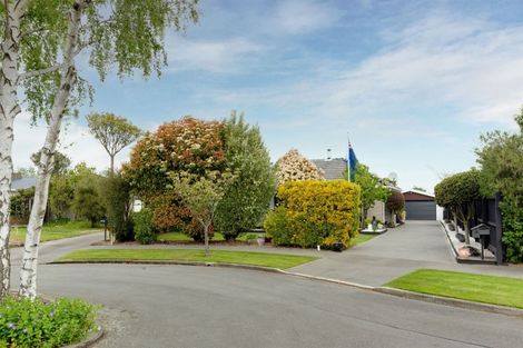 Photo of property in 15 Elwyn Place Avonhead Christchurch City