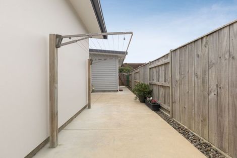 Photo of property in 20 Freedom Drive, Kelvin Grove, Palmerston North, 4414