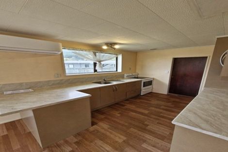 Photo of property in 28 Chapman Place, Fairy Springs, Rotorua, 3015