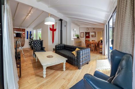 Photo of property in 28 Florance Avenue, Russell, 0202