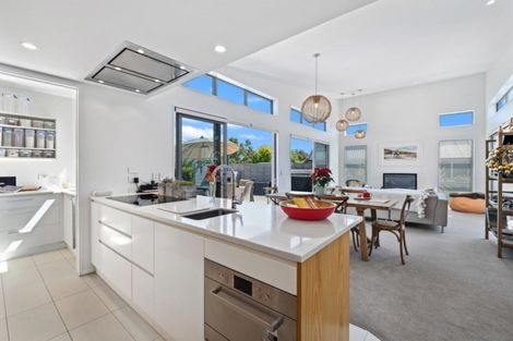 Photo of property in 17 Mountain View Drive, Wanaka, 9382