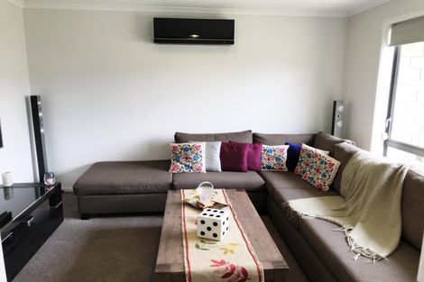 Photo of property in 22 Kilbryde Crescent, Pokeno, 2402