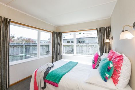 Photo of property in 617 Willow Place, Akina, Hastings, 4122