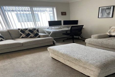 Photo of property in 16 Hikuawa Road, Flat Bush, Auckland, 2019