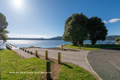 Photo of property in 32 Aoturoa Avenue, Rotoiti Forest, Rotorua, 3074
