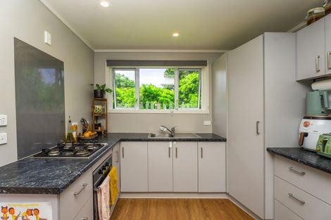 Photo of property in 90 Kanakanaia Road, Te Karaka, 4022