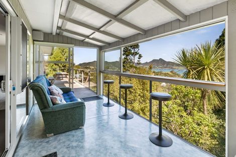 Photo of property in 14 Bay View Road, Whangarei Heads, Whangarei, 0174